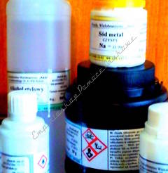 Acetamid (amid kwasu octowego) - 25g