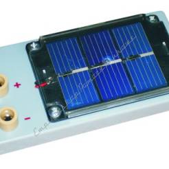 Bateria słoneczna 1,75-2V/300 mA  (współpracuje z silniczkiem i żaróweczką na podstawce 03-009)